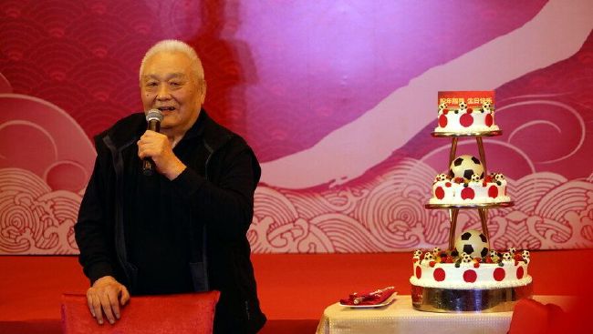 国米官网发文写道：“祝索默生日快乐，这位瑞士门将今天迎来35岁生日。